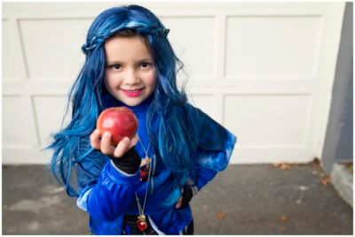 Halloween Costume ideas, kids getting ready for halloween, childhood unplugged, evie from the descendants,